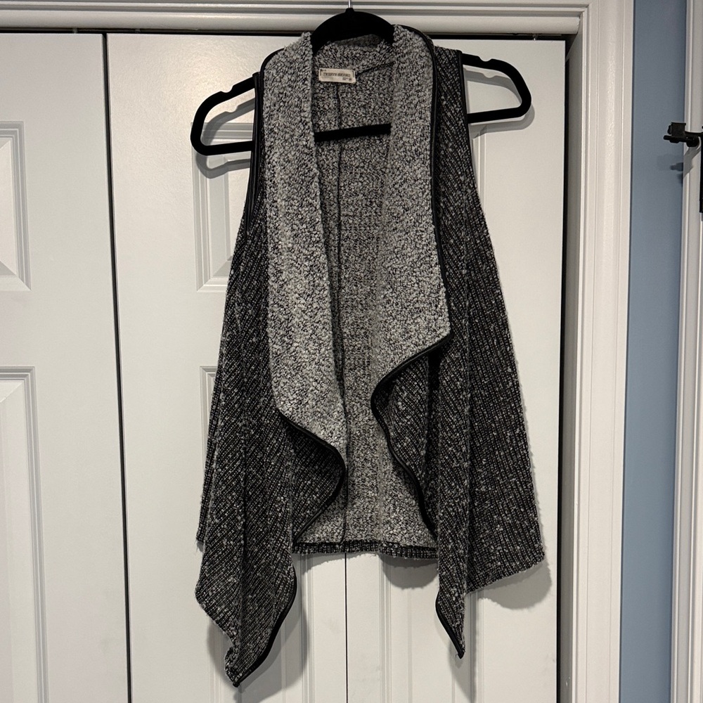 Gray Open Front Women's Sweater Vest